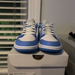 Jordan 1 UNC lows
